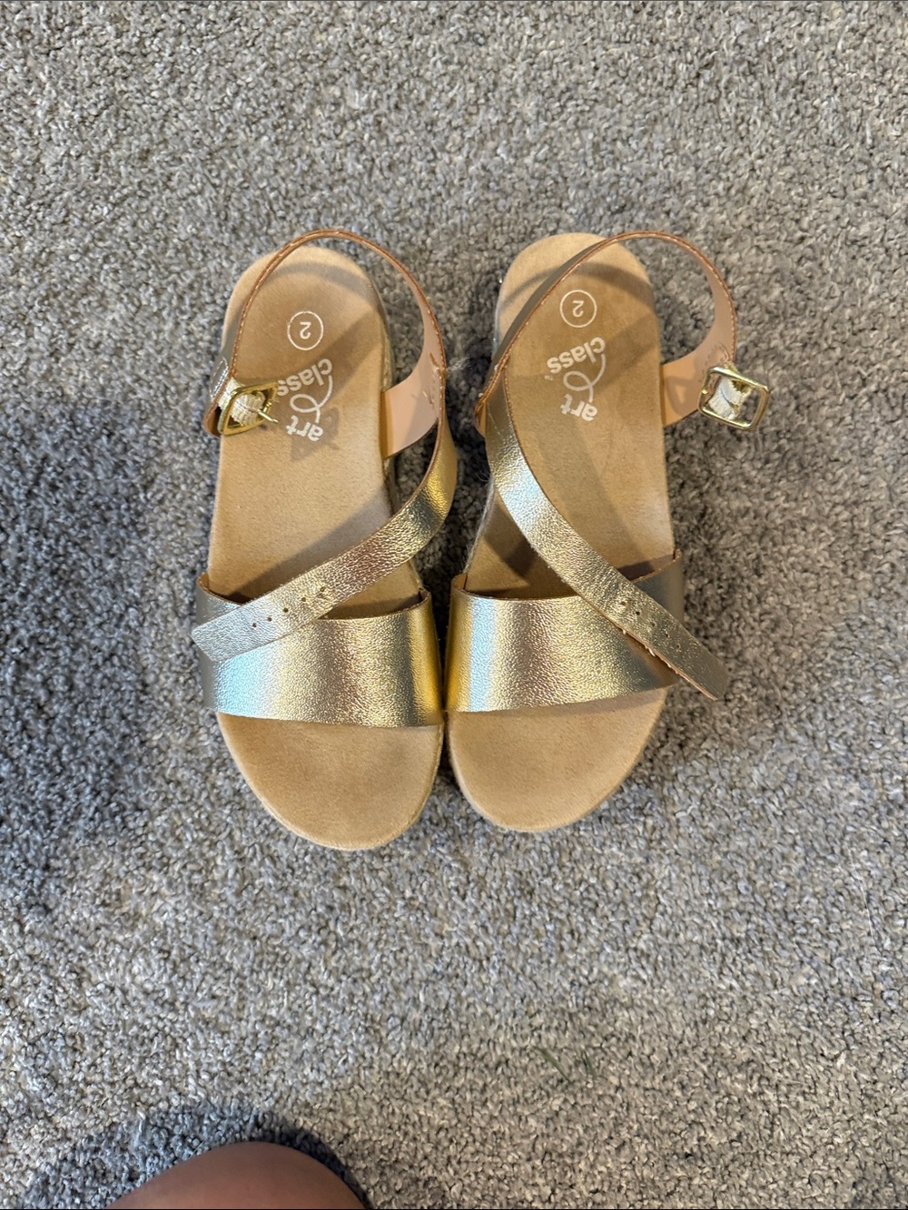 art class Metallic Gold Crisscross Buckle Sandals